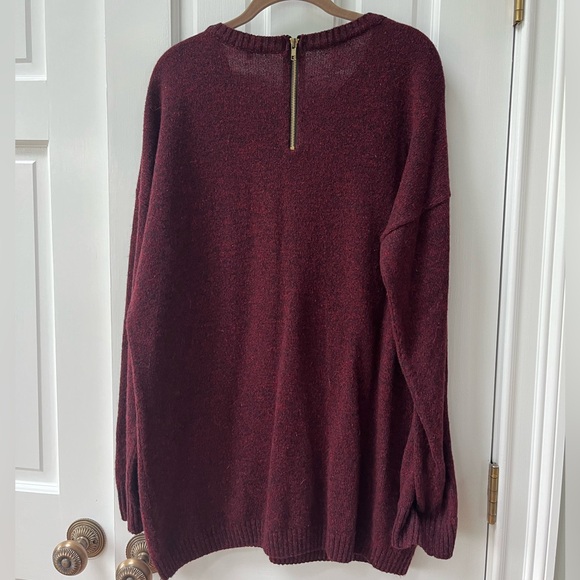 Mink/Ferret Print Sweater - Picture 2 of 4